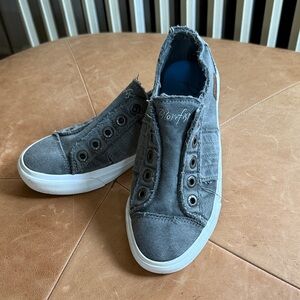 Blowfish Gray Frayed Canvas Slip-On Sneakers